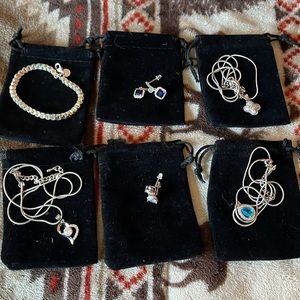 Niko’s Valenti Lot